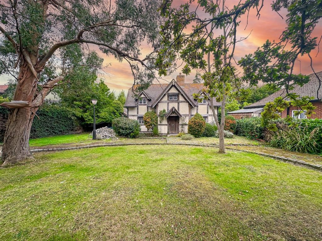 Property photo 1 of 14