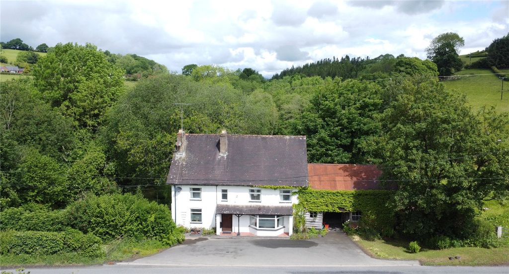 Property photo 1 of 48 Picture No. 44