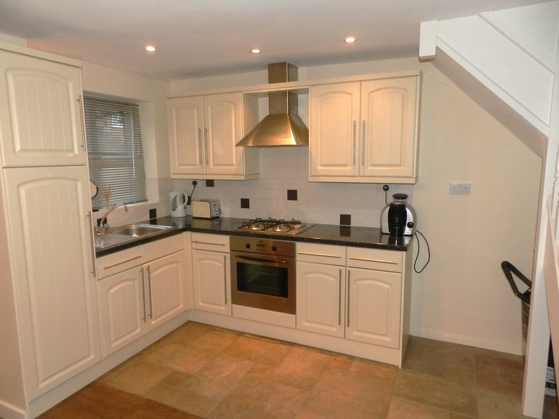 Property photo 2 of 10 Photo 8