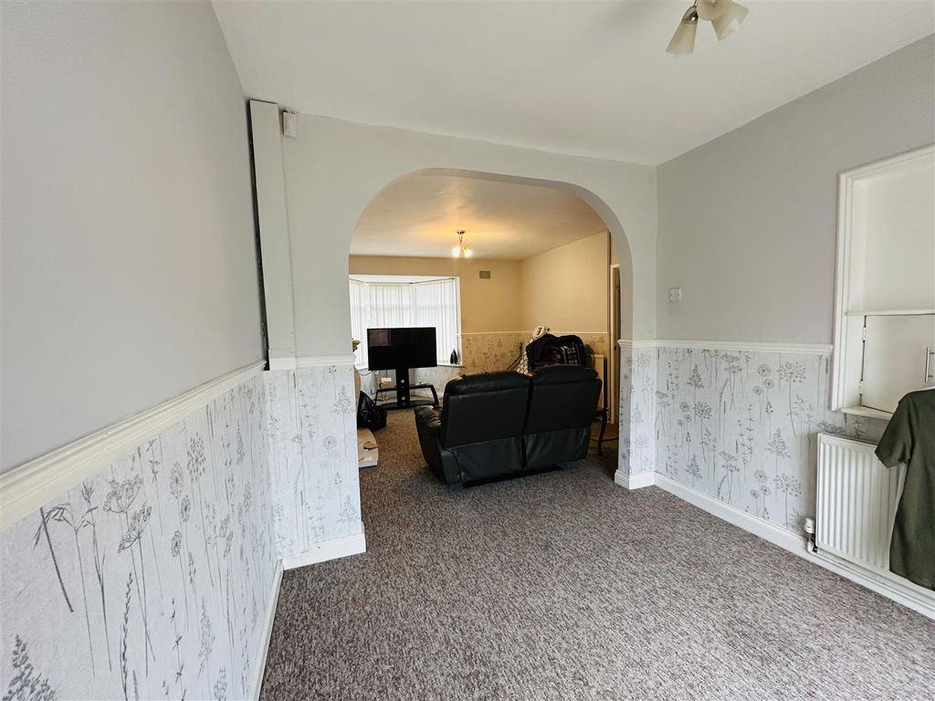 Property photo 3 of 13 Img_8586.Jpeg