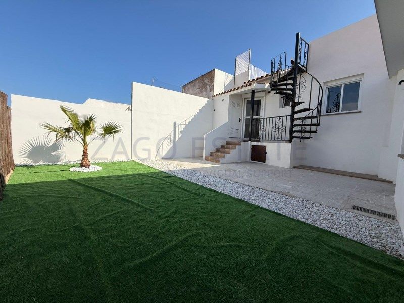 Property photo 1 of 27