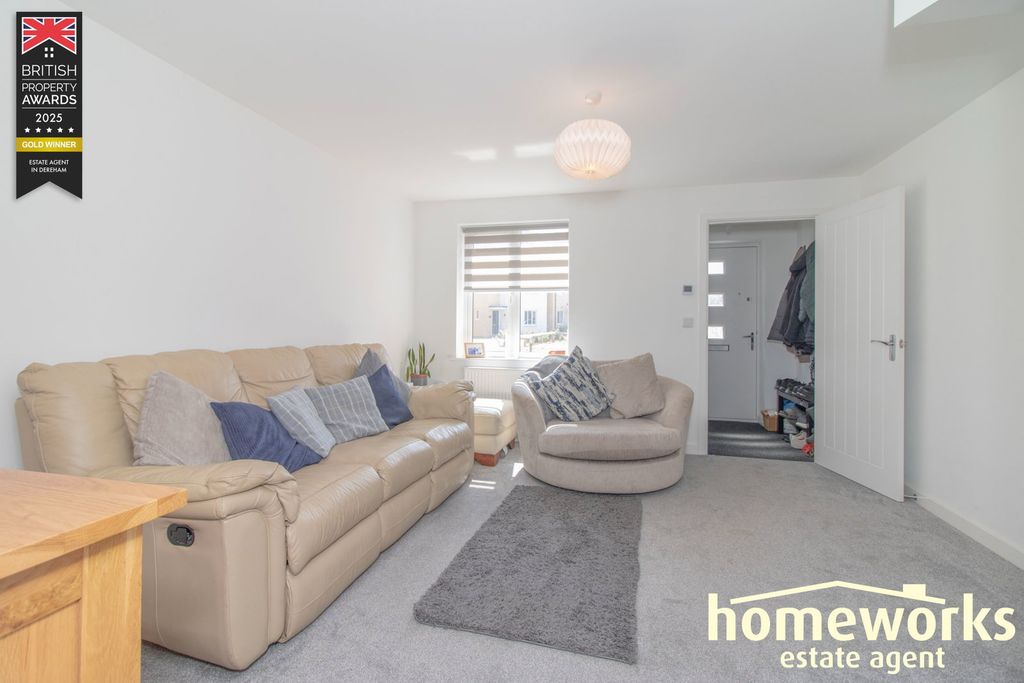 Property photo 2 of 15