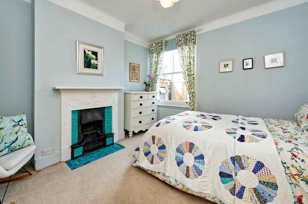 Property photo 3 of 30