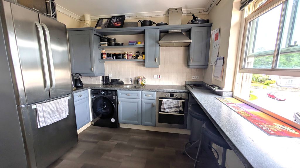 Additional image 7 of 1 bed flat for sale23 Polkyth Parade, Carlyon Road, St. Austell, Cornwall PL25