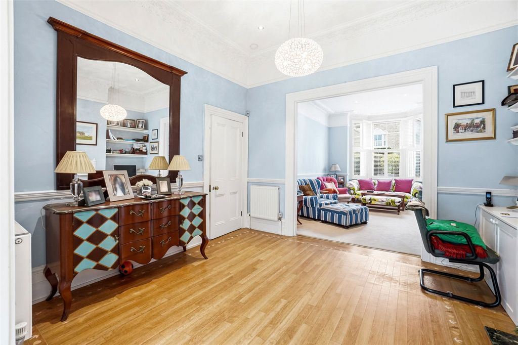 Additional image 4 of 4 bed semi-detached house for salePark Road, Hampton Hill TW12
