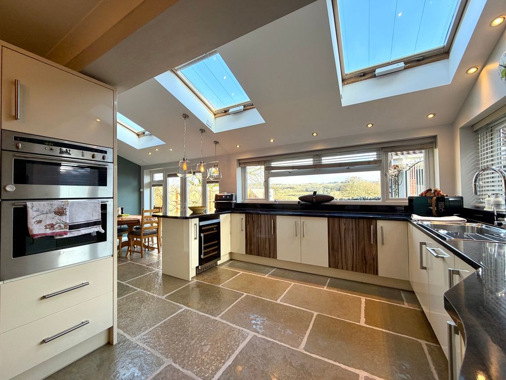 Additional image 10 of 4 bed detached house for saleThe Ferns, Quakers Yard, Treharris CF46