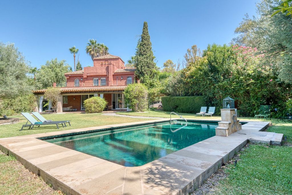 Property photo 1 of 28