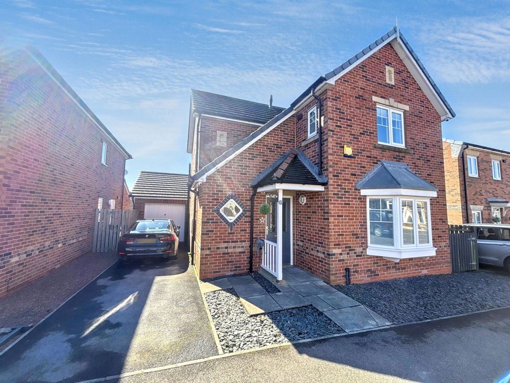 Property photo 1 of 21