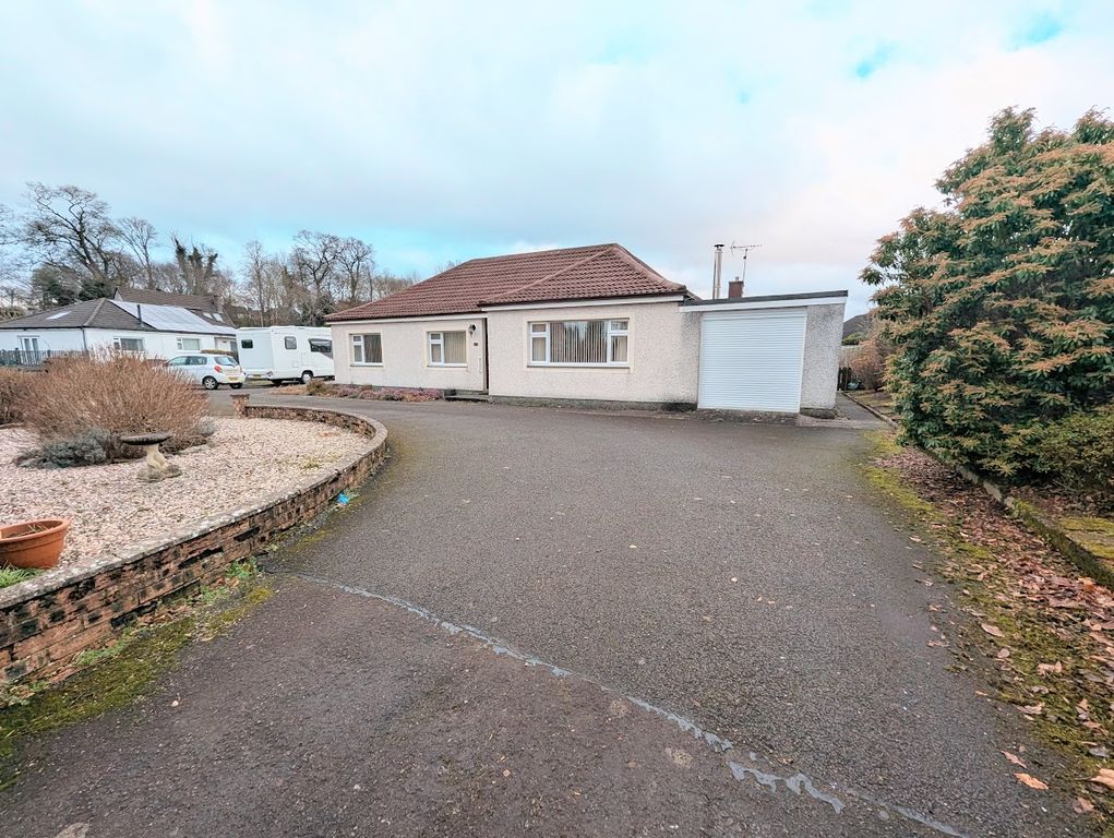 Property photo 1 of 32