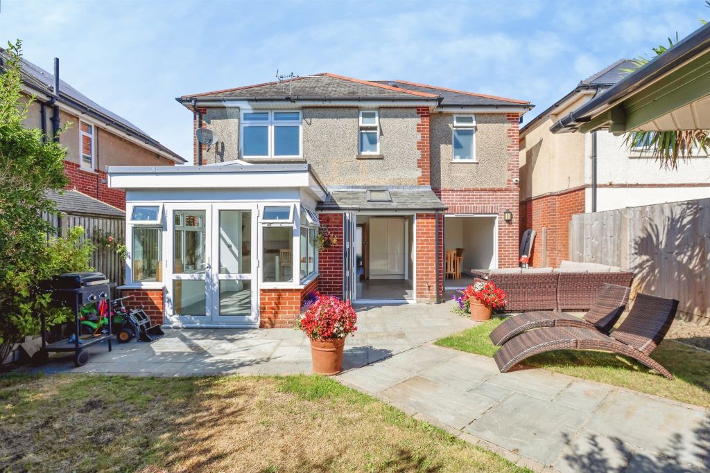 Property photo 3 of 22