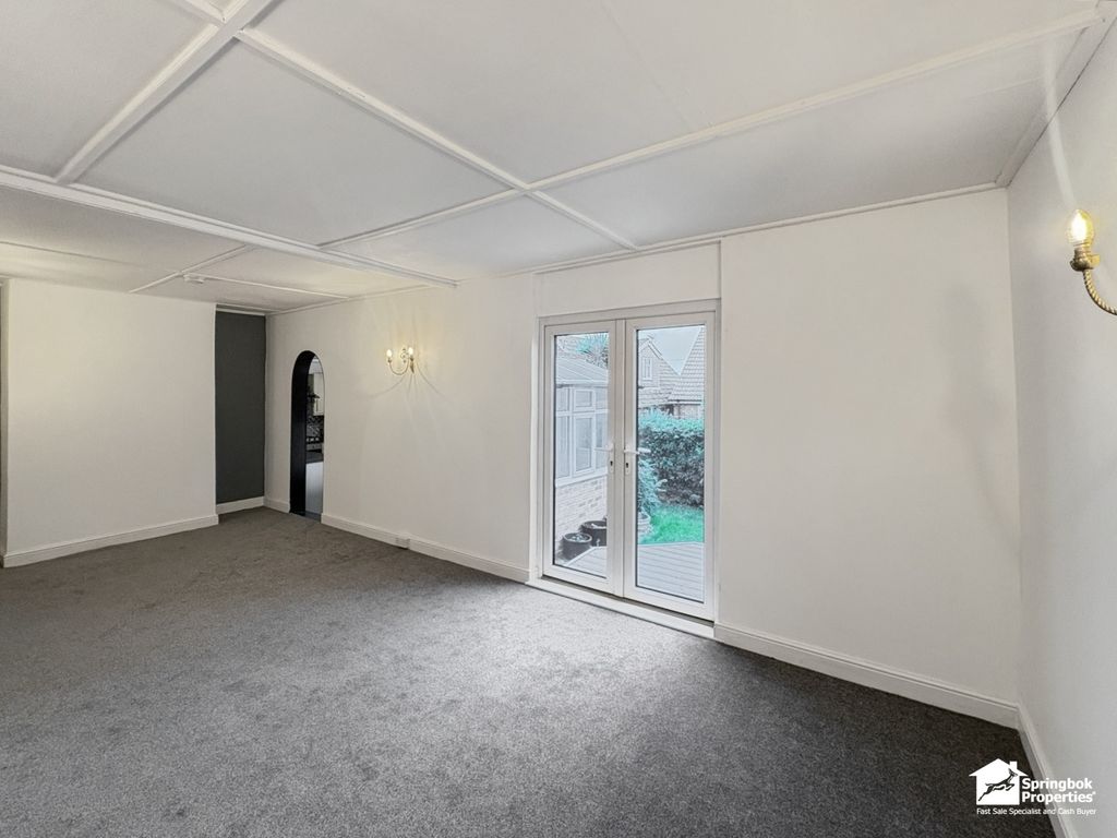Property photo 2 of 14 Image 2