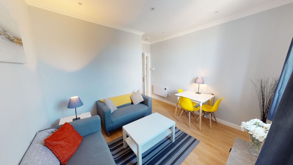 Property photo 3 of 14 Photo 3