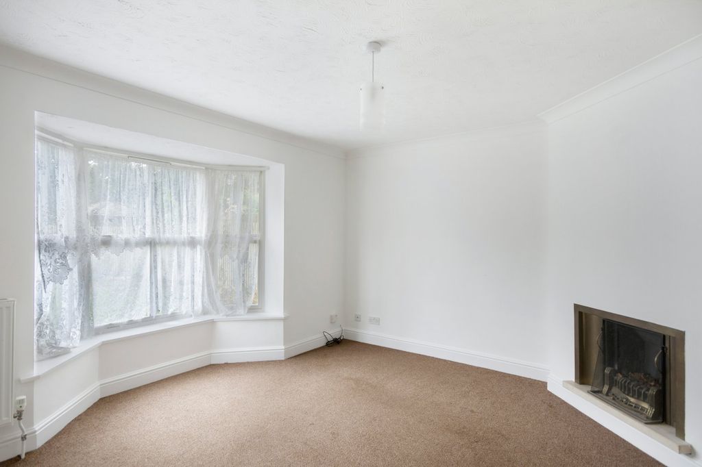 Property photo 2 of 12 Picture No. 08