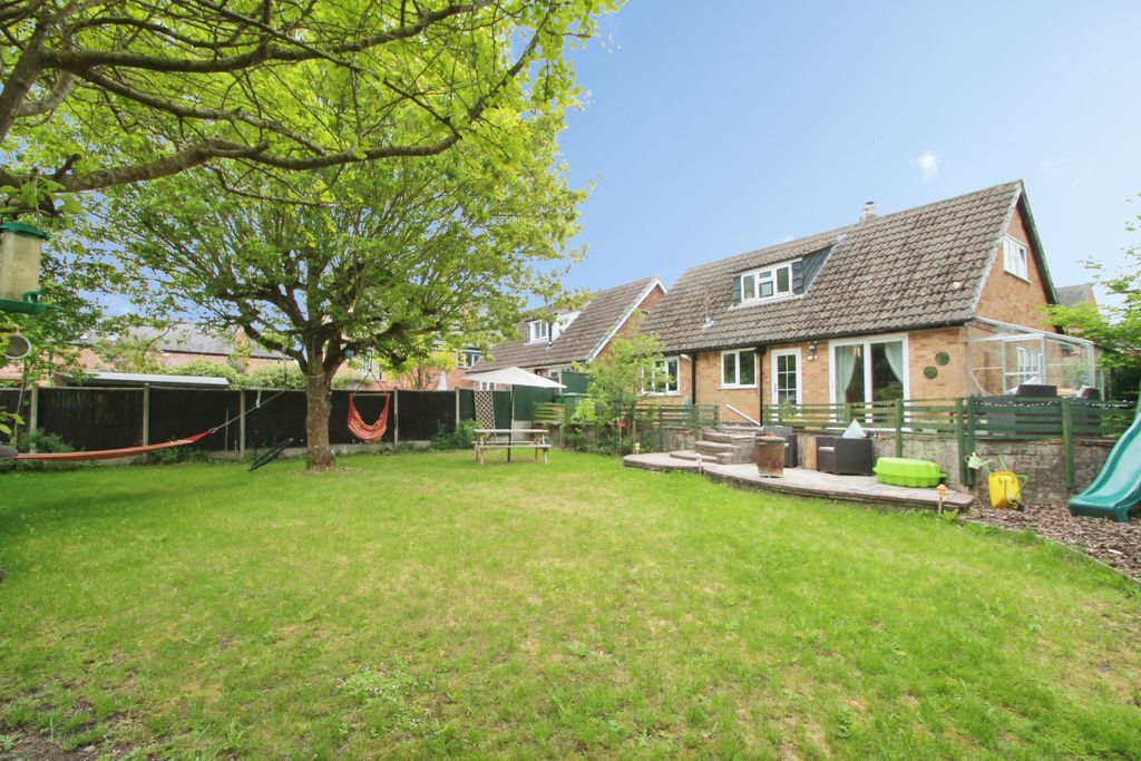 Property photo 1 of 37 Rear Garden