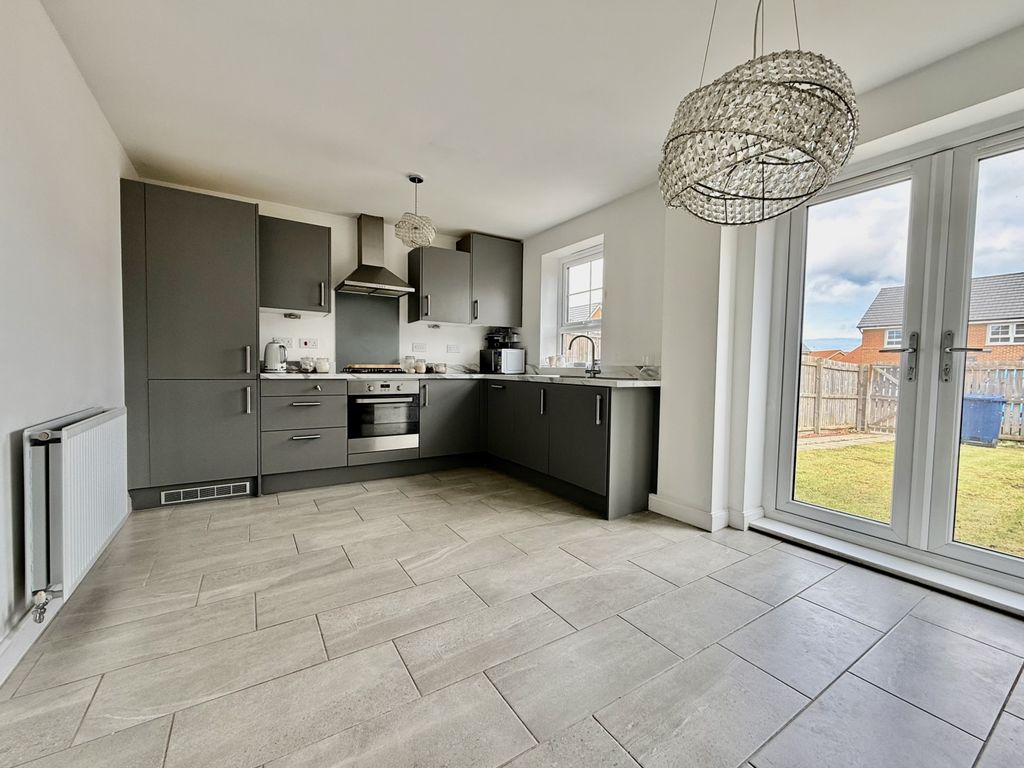 Property photo 3 of 11 Img_7526