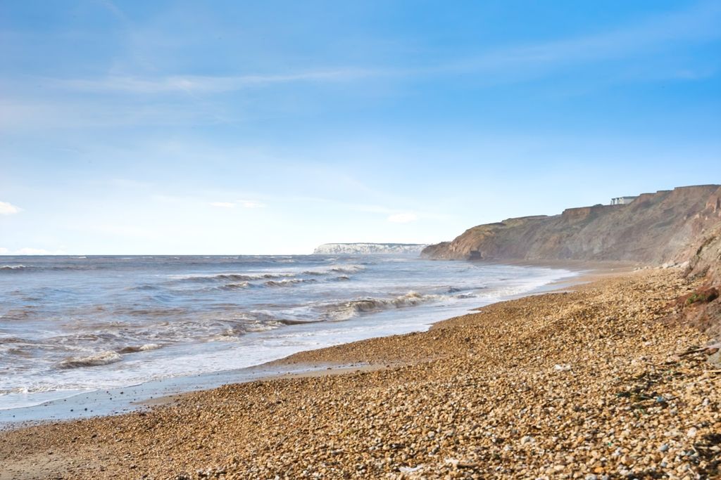 Property photo 2 of 7 Pbox-Img.Jpg