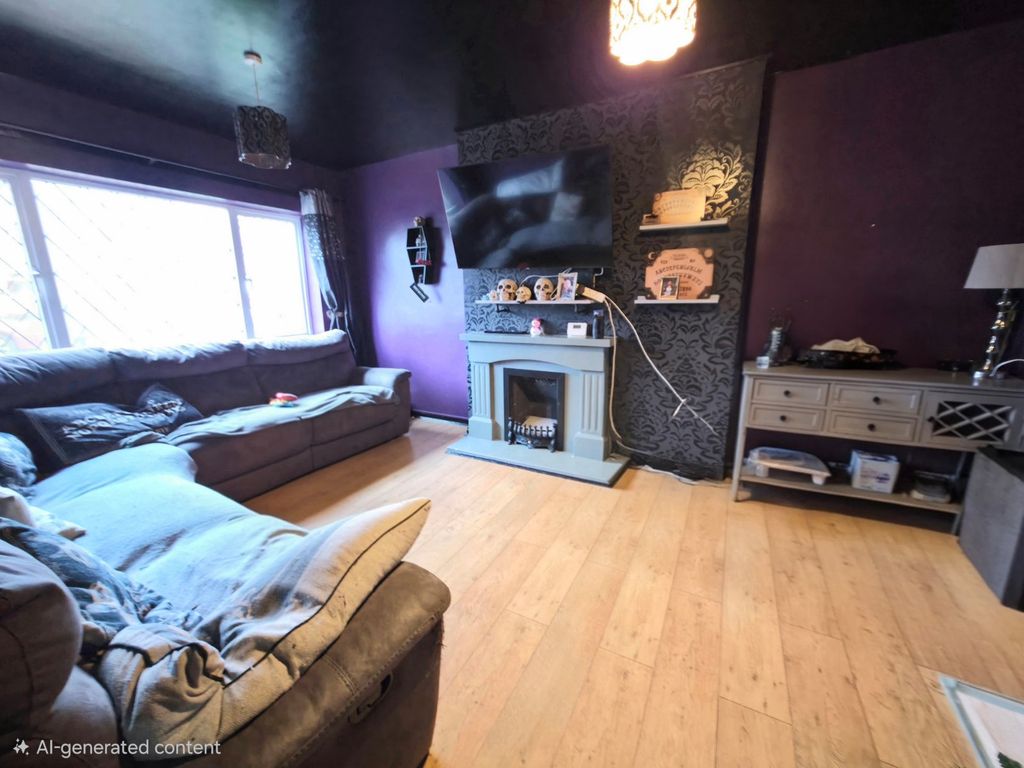 Property photo 2 of 16 Lounge