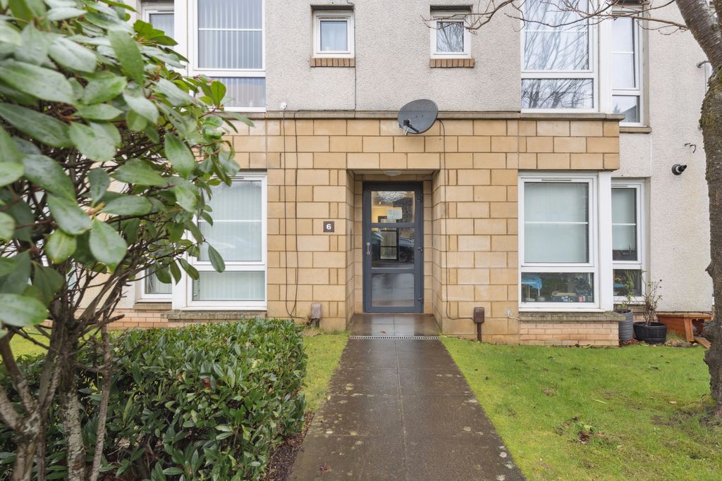 Property photo 2 of 14 Gallery