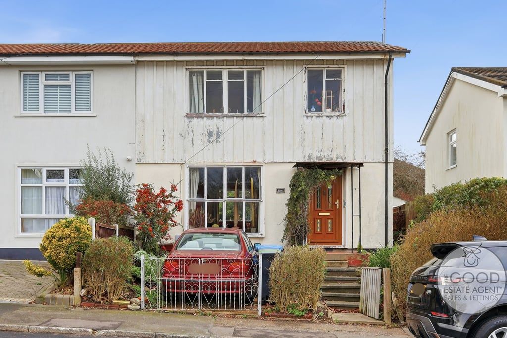 Property photo 1 of 11