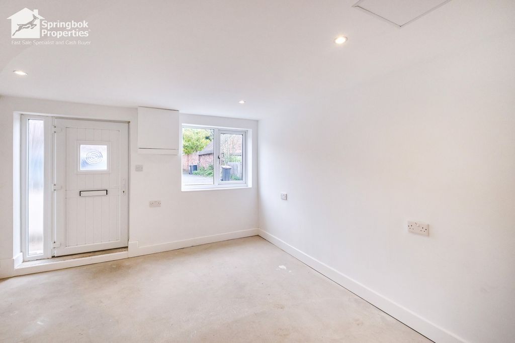 Property photo 2 of 20 Image 1