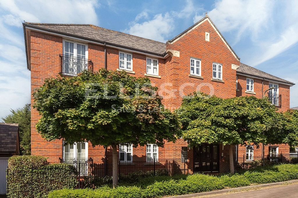 Property photo 1 of 17 Picture No. 04