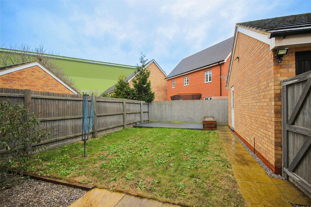 Property photo 3 of 14 Picture No. 12