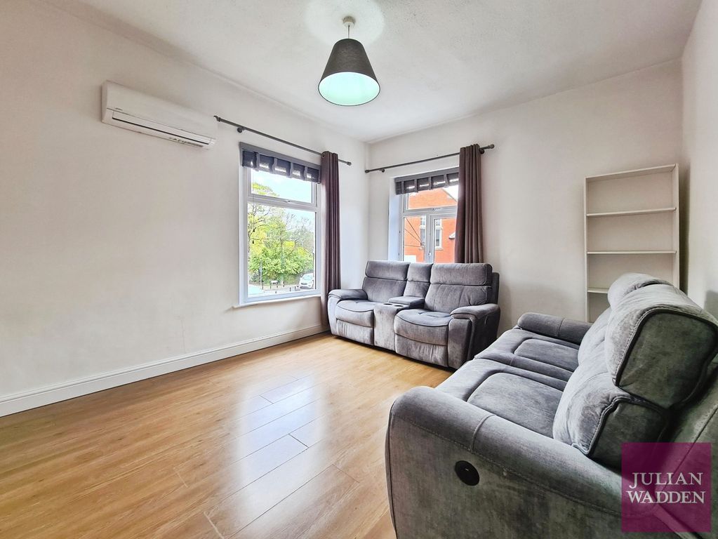 Property photo 1 of 18 Picture No. 03