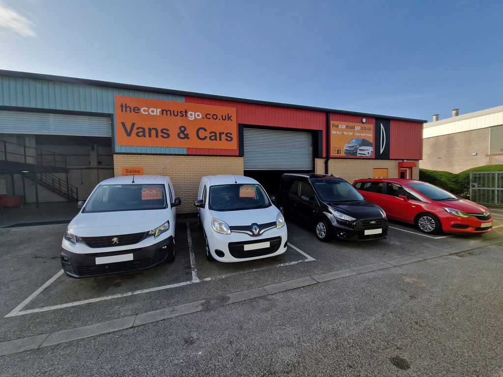 Property photo 1 of 4