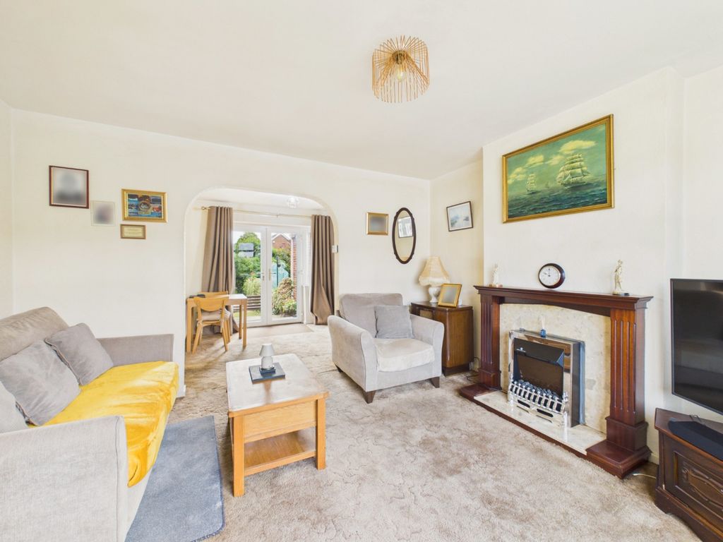 Property photo 3 of 13 5292266