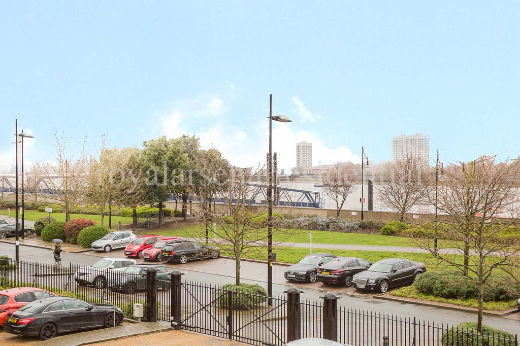 Property photo 3 of 15 River View