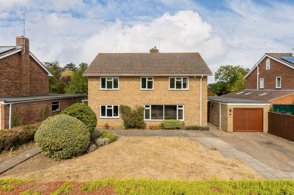 Property photo 2 of 18 Picture No. 01