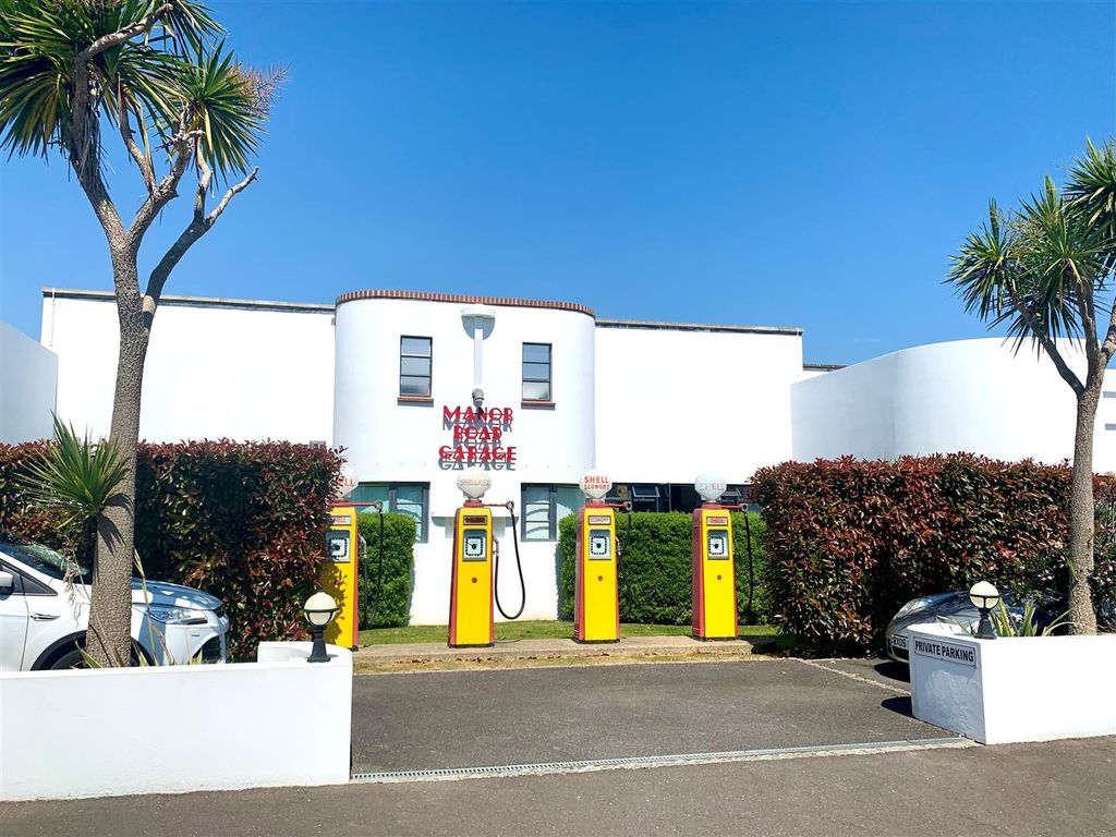 Property photo 1 of 18 13.Jpg