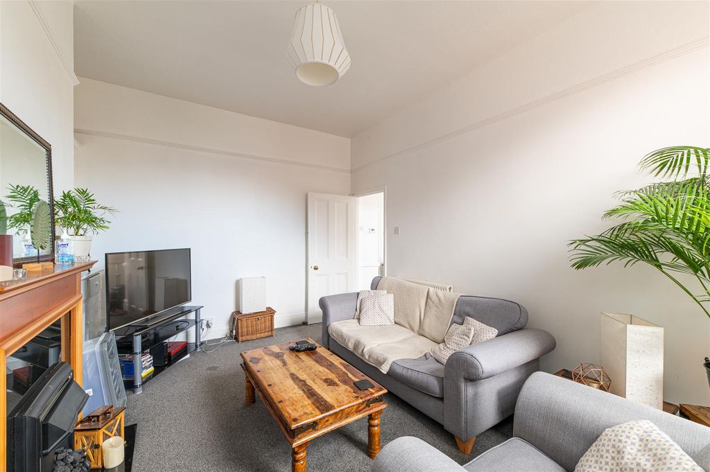 Property photo 3 of 11 Edit-1416.Jpg