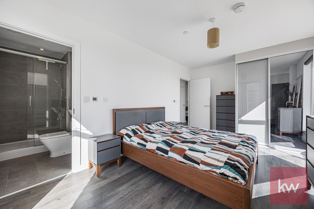 Additional image 12 of 2 bed flat for saleSt. Ives Road, Maidenhead, Berkshire SL6