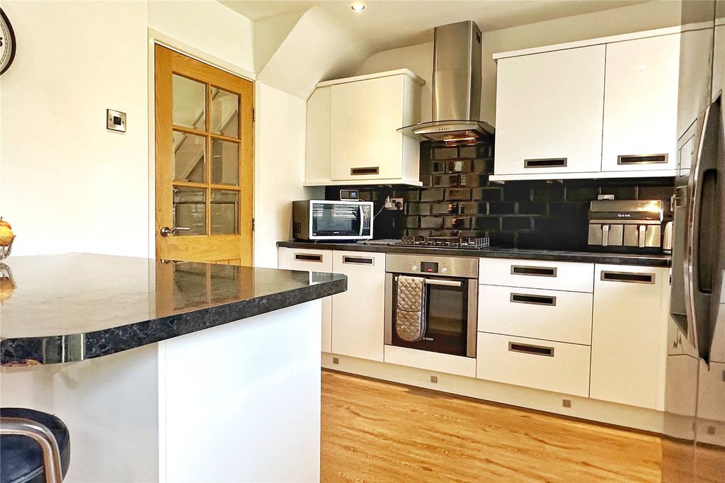 Additional image 10 of 3 bed semi-detached house for saleDownshaw Road, Ashton-Under-Lyne, Greater Manchester OL7