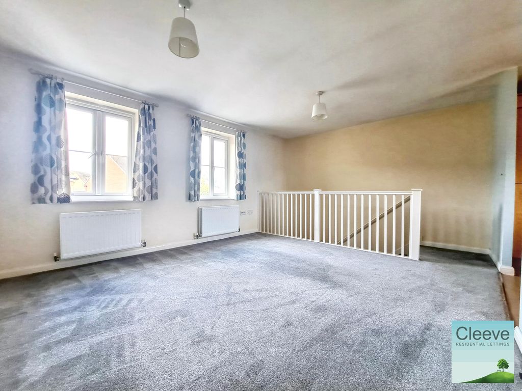 Property photo 3 of 8 1000171614