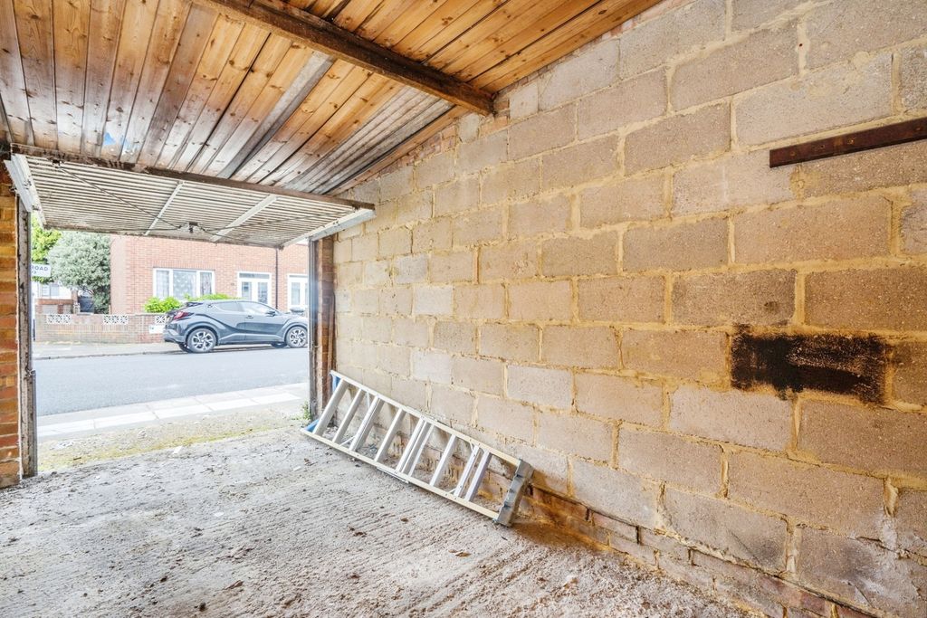 Property photo 3 of 15 Pbox-Img.Jpg