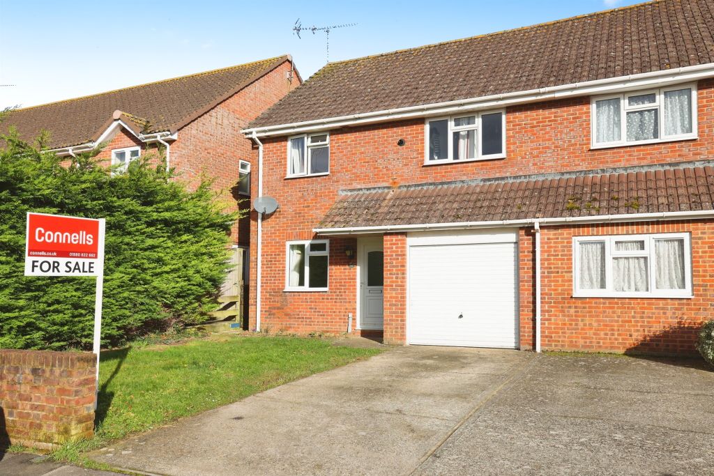 Property photo 2 of 15
