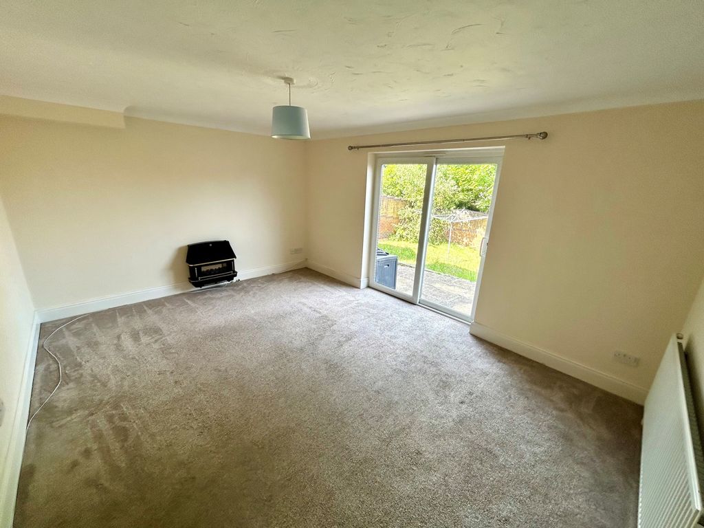 Property photo 2 of 13 Photo 1