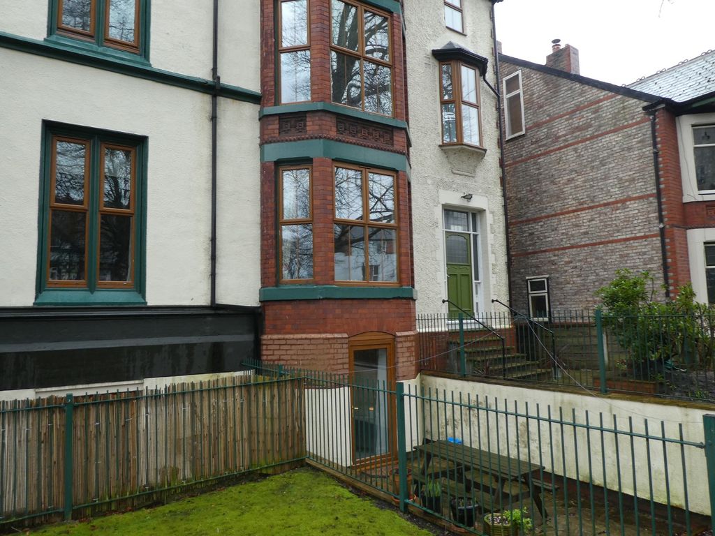 Property photo 2 of 17 Main Entrance