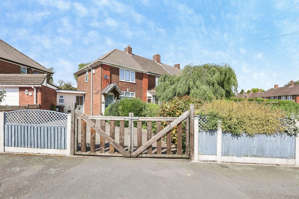 Property photo 1 of 18 Pbox-Img.Jpg