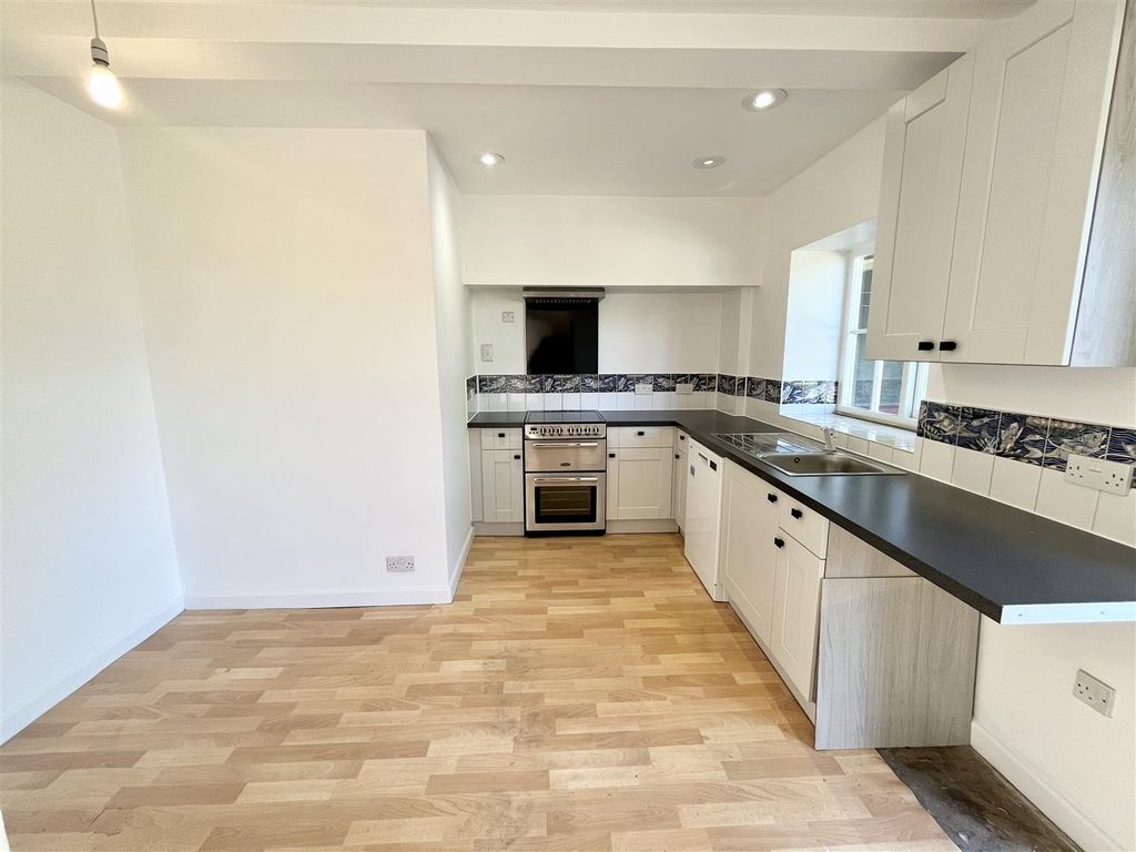 Property photo 2 of 9 Open Plan Kitchen/Dining Room