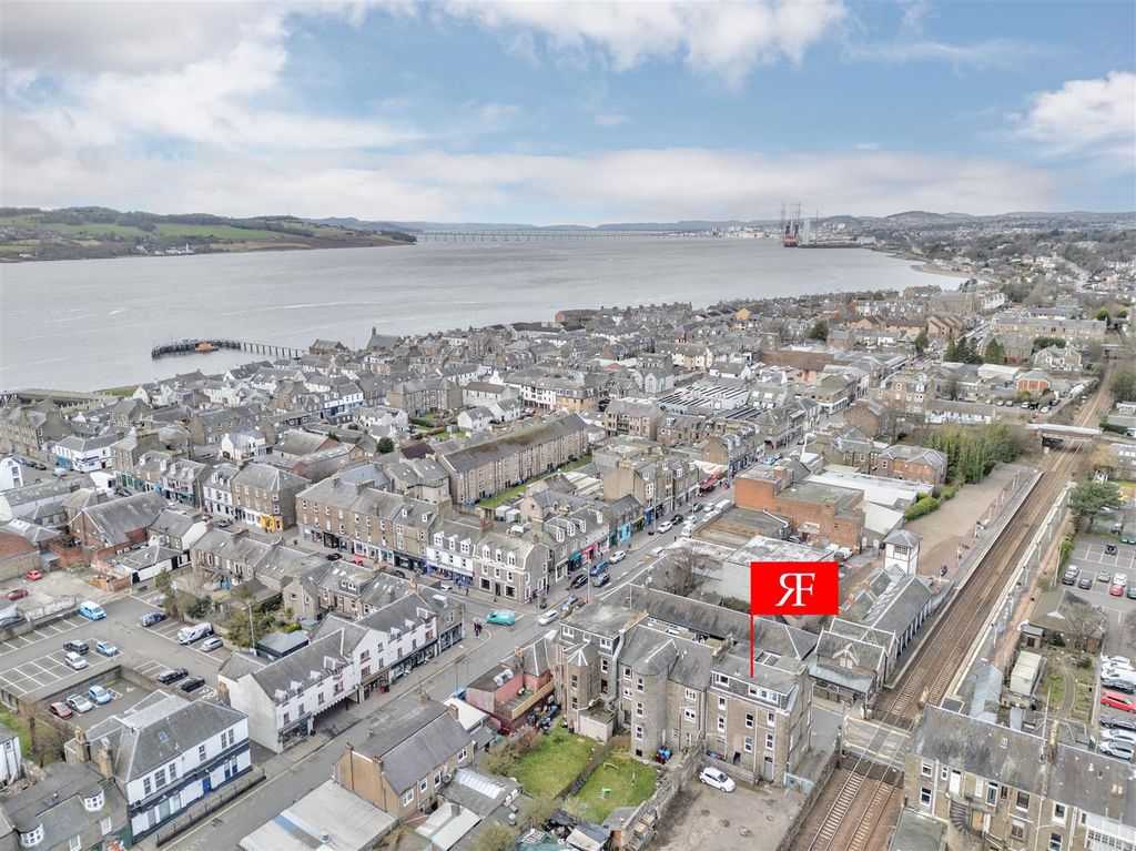 Property photo 1 of 22 108B Gray Street Bf-8.Jpg