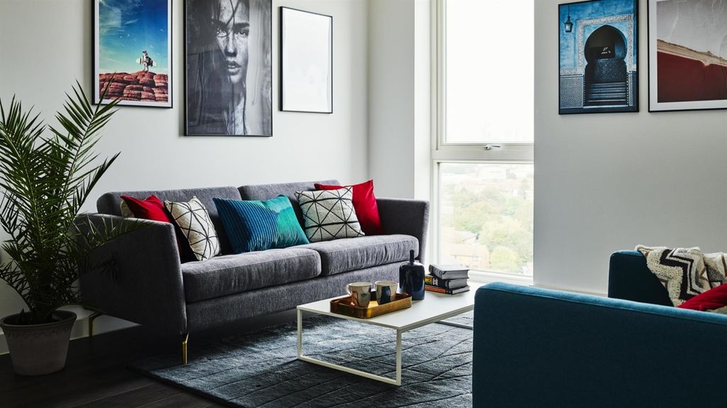 Property photo 1 of 14 UNCLE_Newcross_FI...