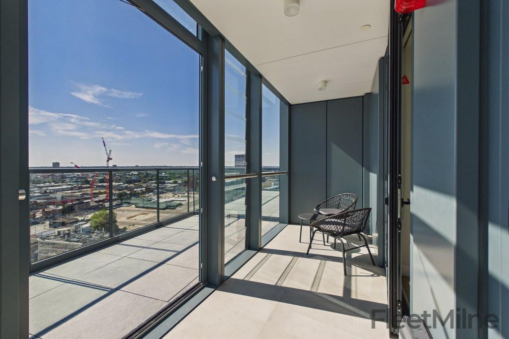 Property photo 3 of 22 Balcony