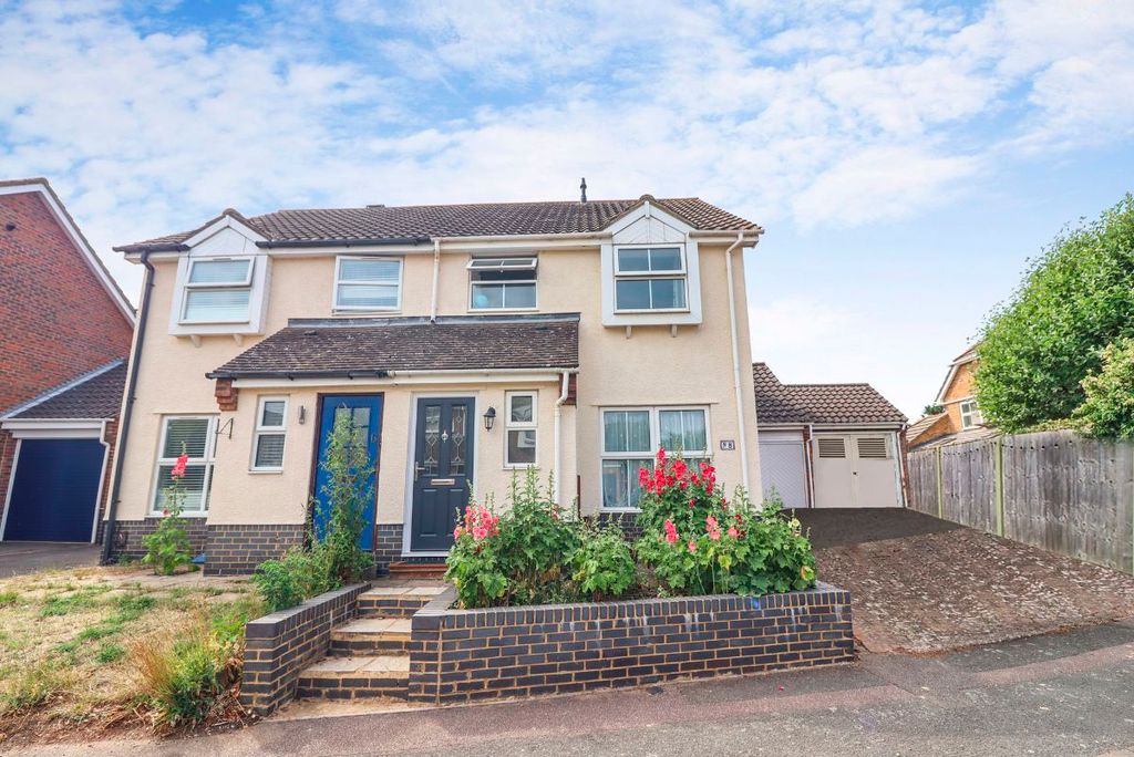 Property photo 1 of 5