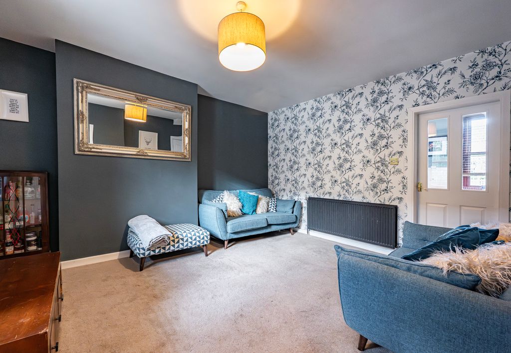 Property photo 3 of 30