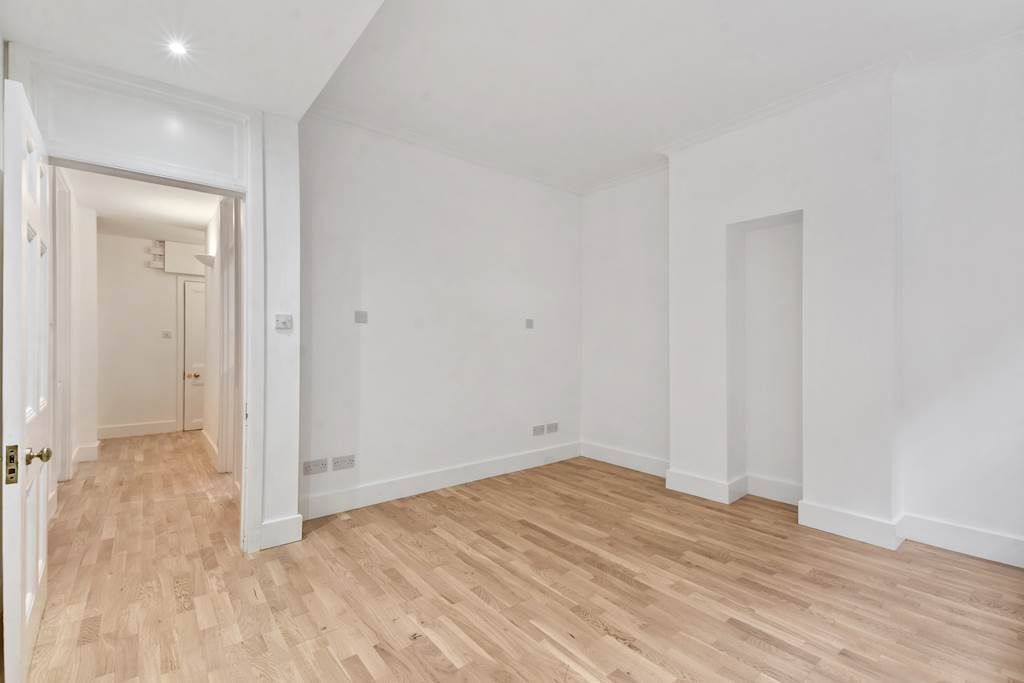 Property photo 1 of 14 Picture No. 02