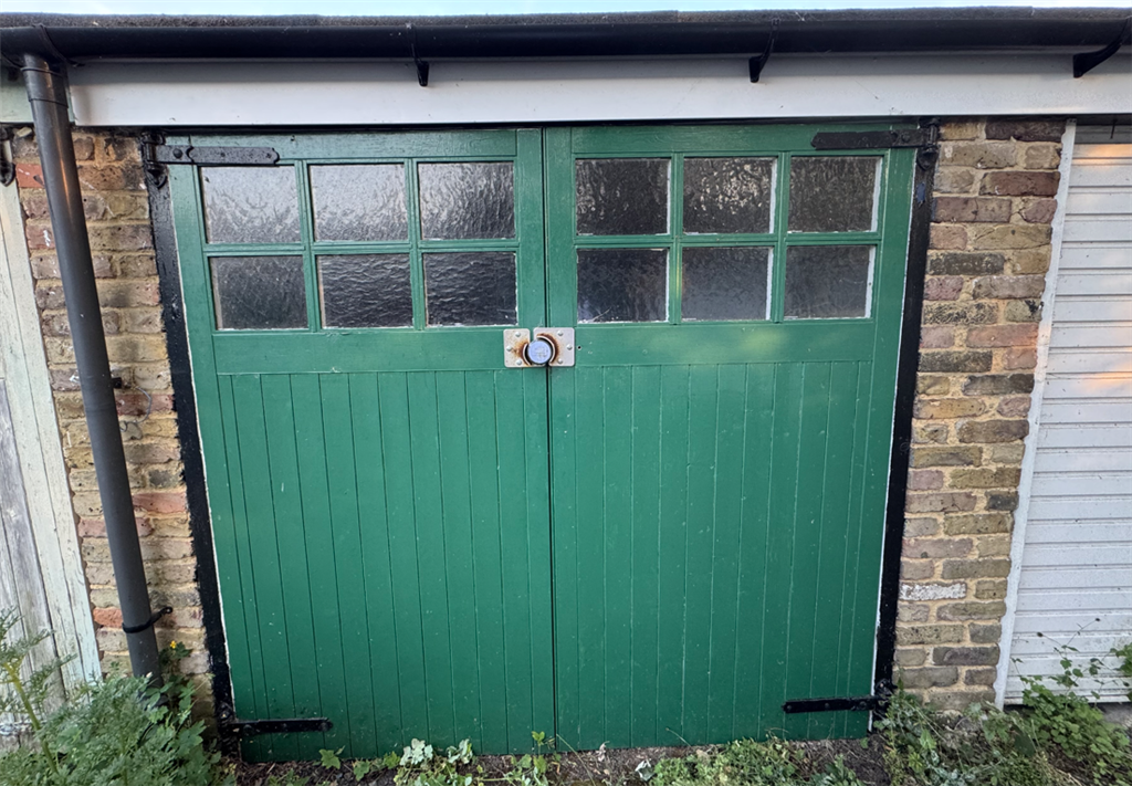Property photo 1 of 3
