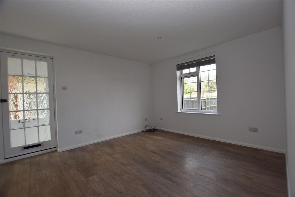 Property photo 2 of 9 Dsc_0854.Jpg